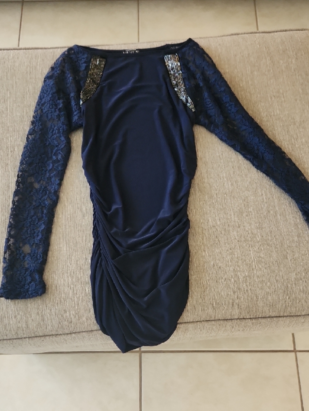 VENUS Navy Ruched Top - Picture 5 of 5